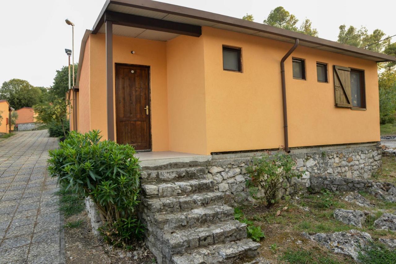Village Of Peace - House 25 Shkodër Esterno foto